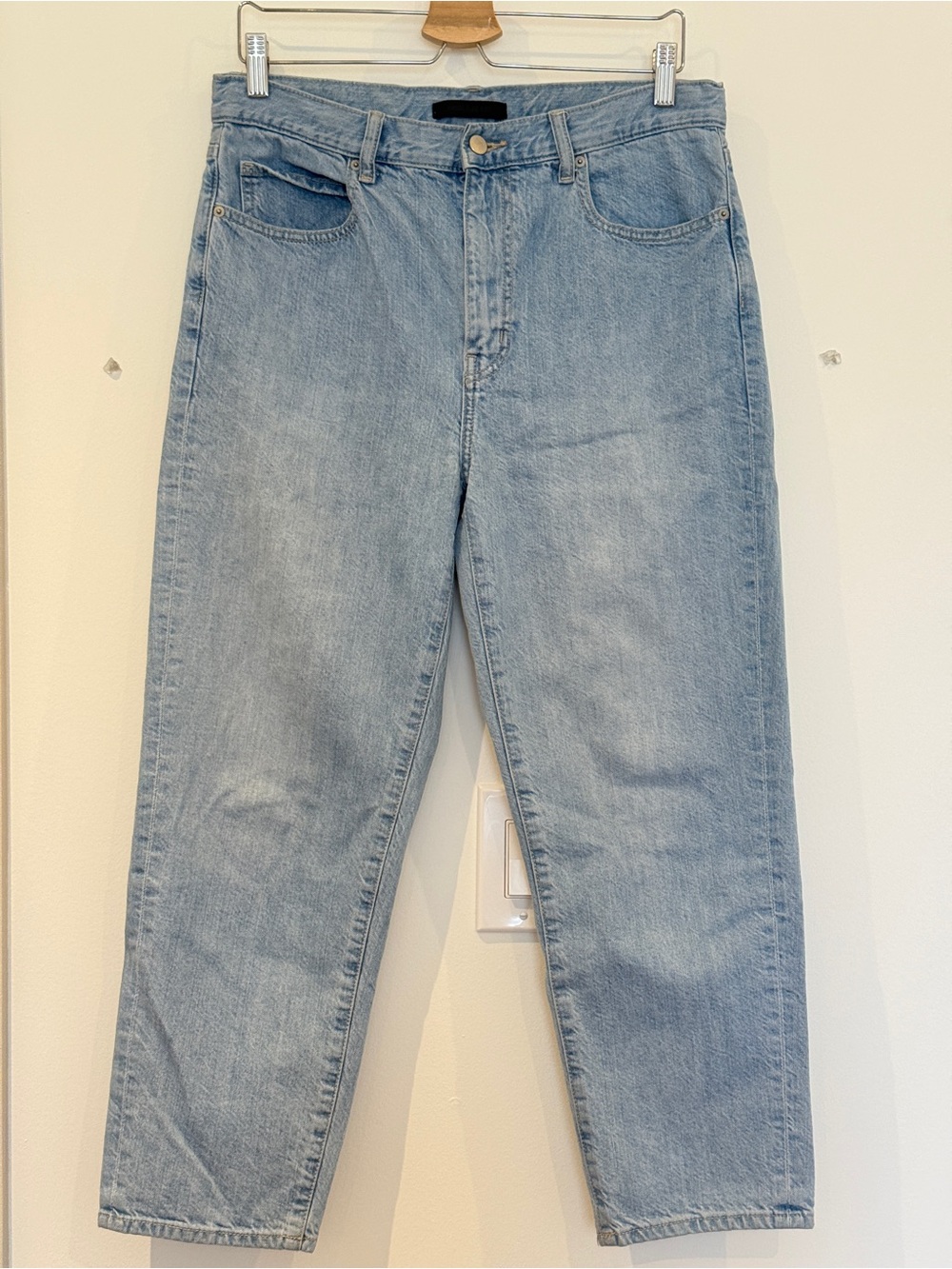Uniqlo Kaihara Denim Relaxed Tapered Ankle Jeans, Size 28
